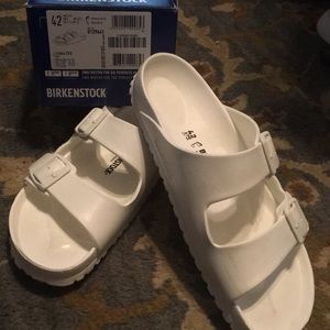 Men’s white plastic Birkenstock - Newish